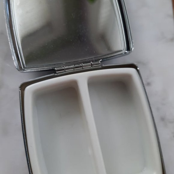 Small Jewelry Box - Picture 2 of 2